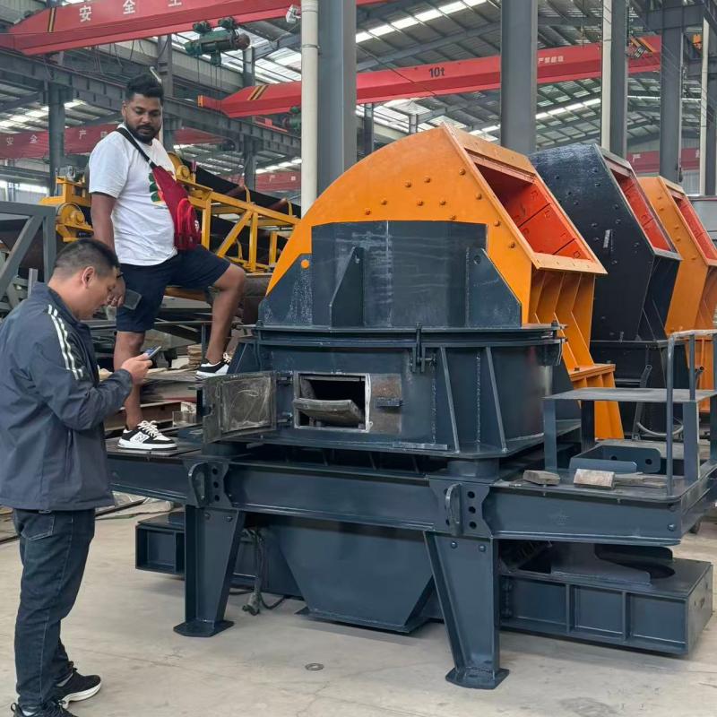 The working principle and production capacity of the sand making machine production line